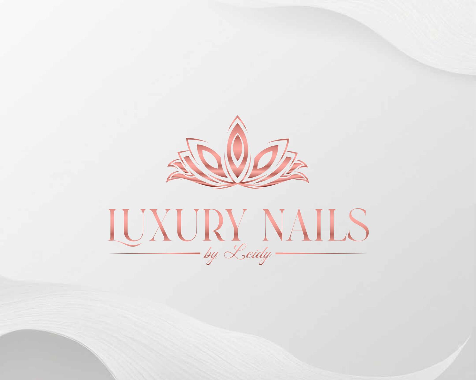 Logo Luxury Nails